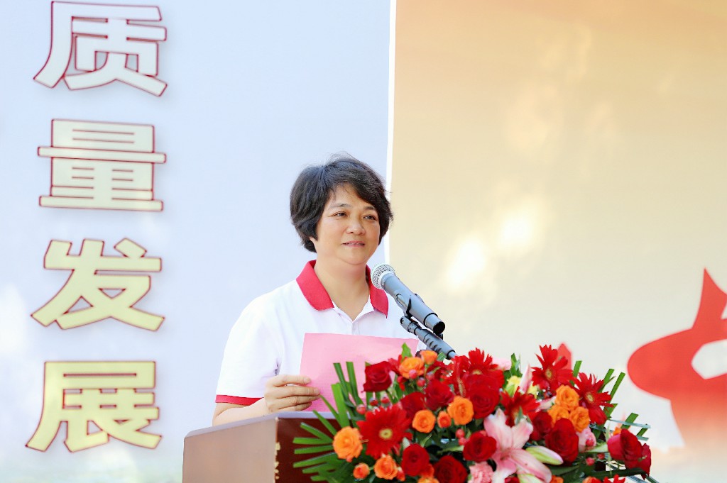 攜手央企，共繪“百千萬工程”新畫卷 | 東莞建工集團(tuán)助力橋頭鎮(zhèn)工業(yè)路房屋外立面提升樣板項目開工儀式圓滿舉行(圖3)